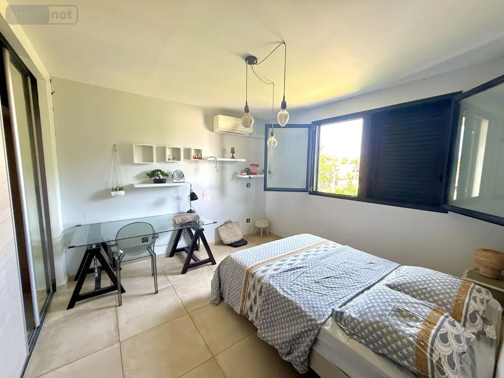 Maison a vendre Saint-Gilles-les-Bains 97434 La Réunion 974 280 m2 8 pièces 1350000 euros 97424/231 039