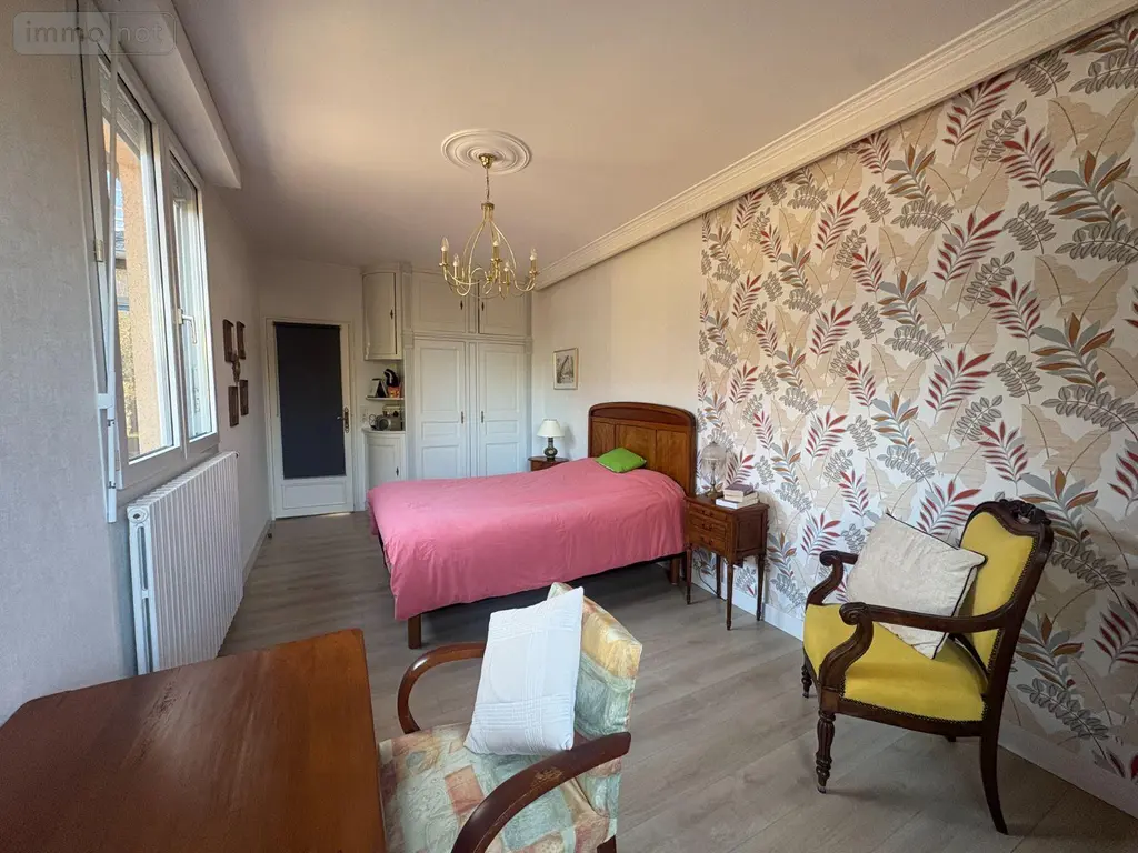 Maison a vendre Argenton-sur-Creuse 36200 Indre 36 209 m2 10 pièces 254400 euros 037/2690 009