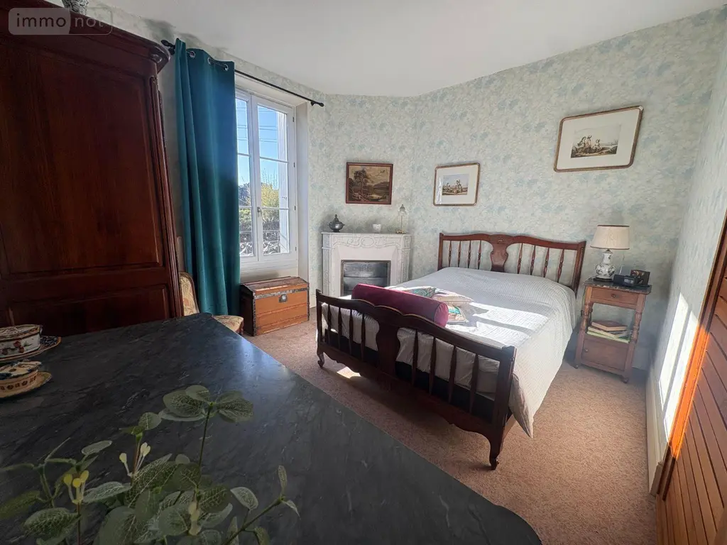 Maison a vendre Argenton-sur-Creuse 36200 Indre 36 209 m2 10 pièces 254400 euros 037/2690 011