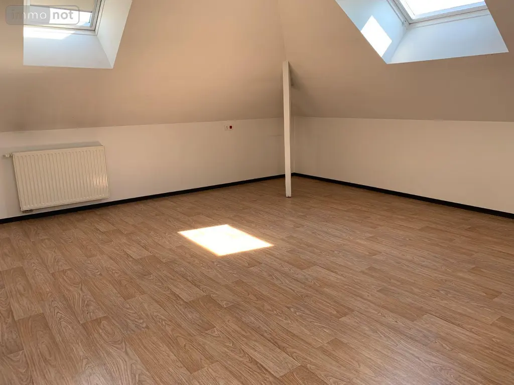 Immeuble de rapport a vendre Bailleul 59270 Nord 59 323 m2 11 pièces 621600 euros F30421 022