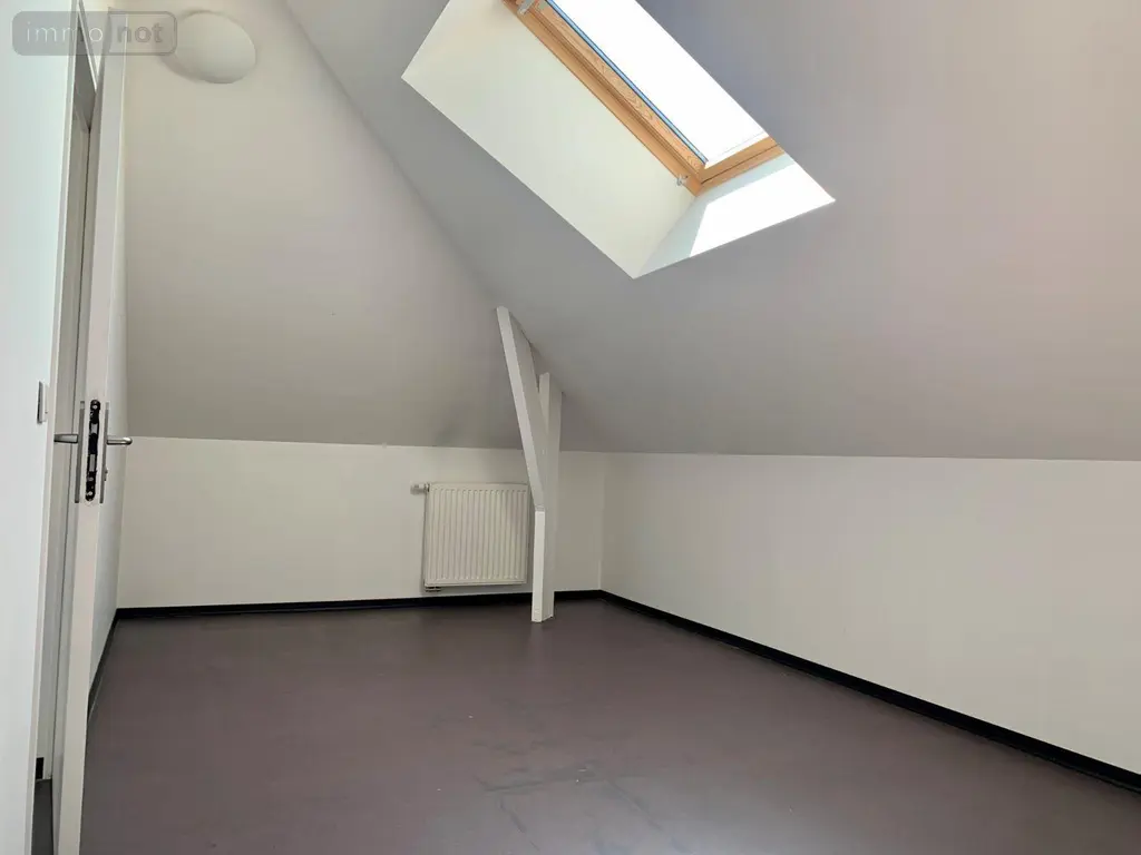 Immeuble de rapport a vendre Bailleul 59270 Nord 59 323 m2 11 pièces 621600 euros F30421 023