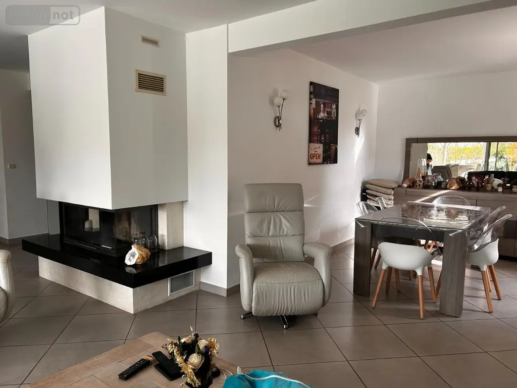 Maison a vendre Chaource 10210 Aube 10 200 m2 9 pièces 390000 euros 1630 010