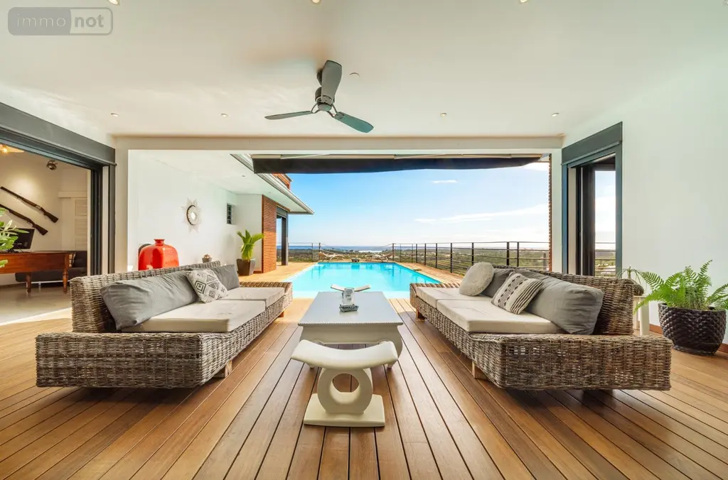 Maison a vendre Saint-Paul 97434 La Réunion 974 200 m2 5 pièces 1490000 euros MTLE 005