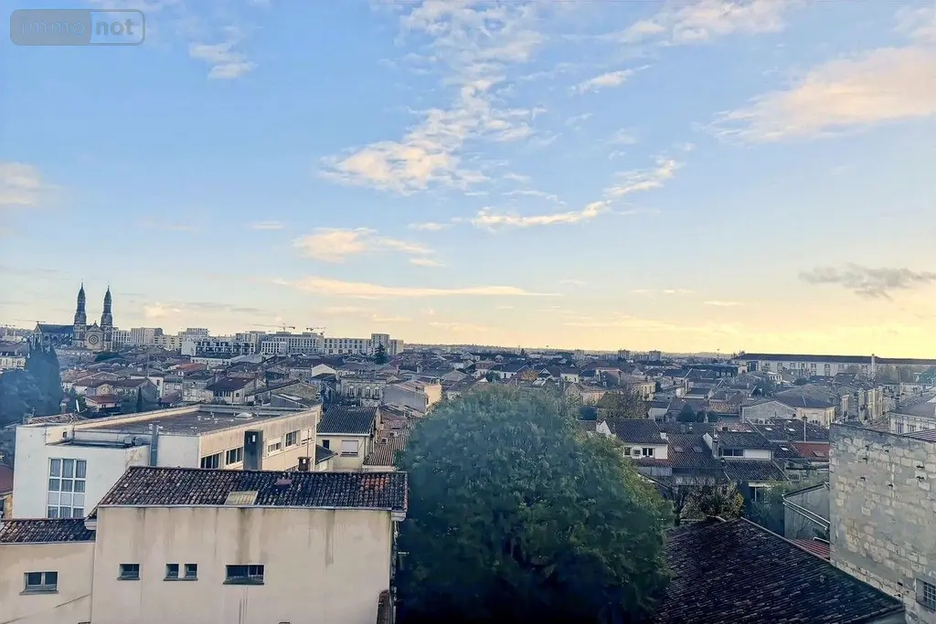 Appartement a vendre Bordeaux 33800 Gironde 33 26 m2 1 pièce 119000 euros 013/351 001