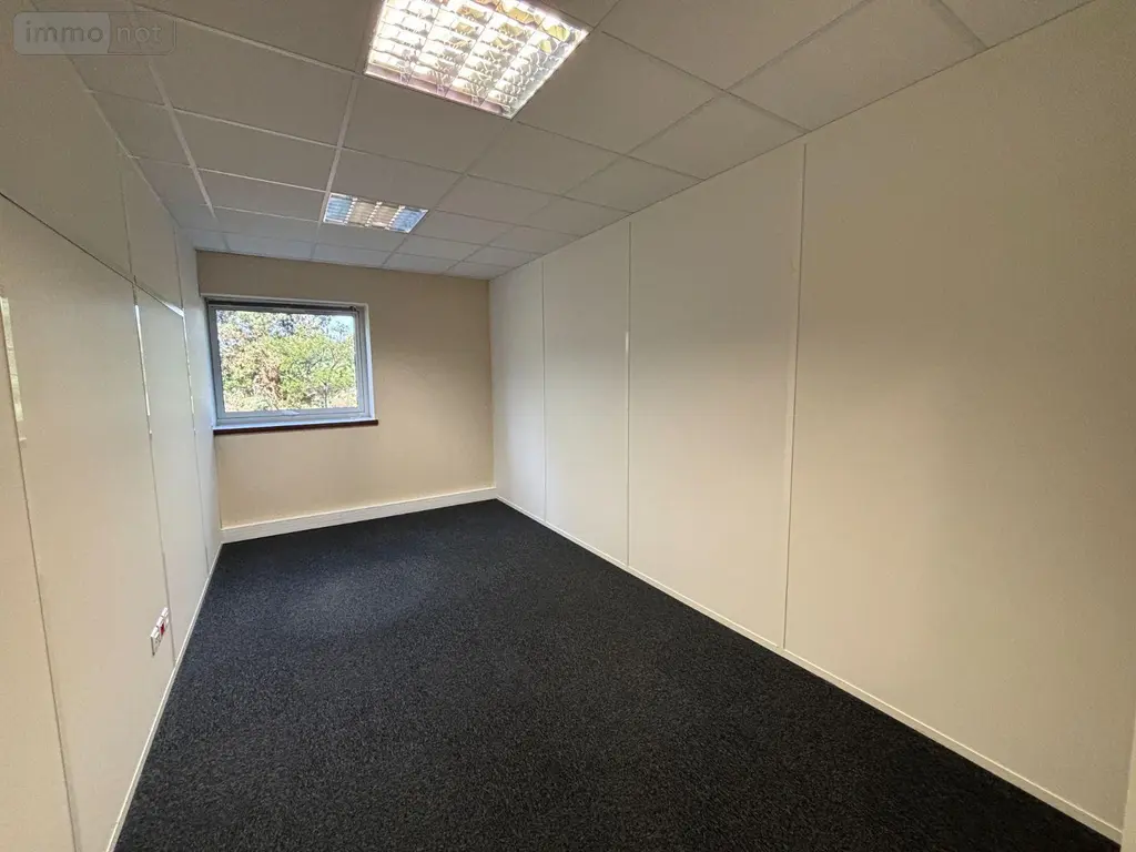 Fonds et murs commerciaux a vendre Bruz 35170 Ille-et-Vilaine 35 320 m2 11 pièces 571450 euros 35129-6718 007
