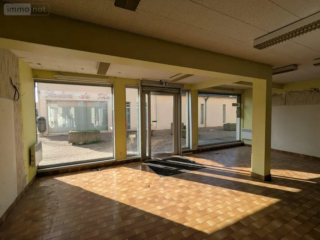 Location fonds et murs commerciaux Nogent-le-Rotrou 28400 Eure-et-Loir 28 50 m2 2 pièces 652 euros 11247/272 002