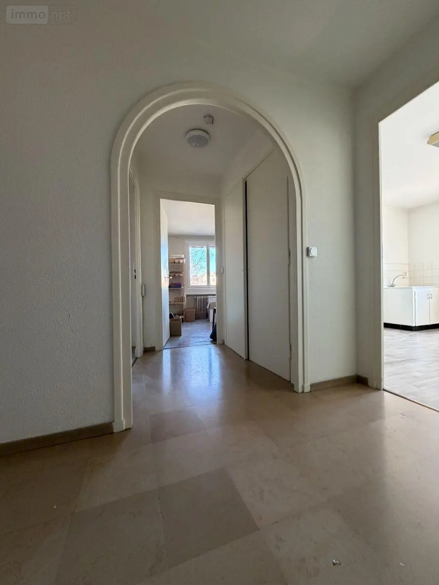 Appartement a vendre Mâcon 71000 Saône-et-Loire 71 141 m2 6 pièces 232000 euros APPT 810 011