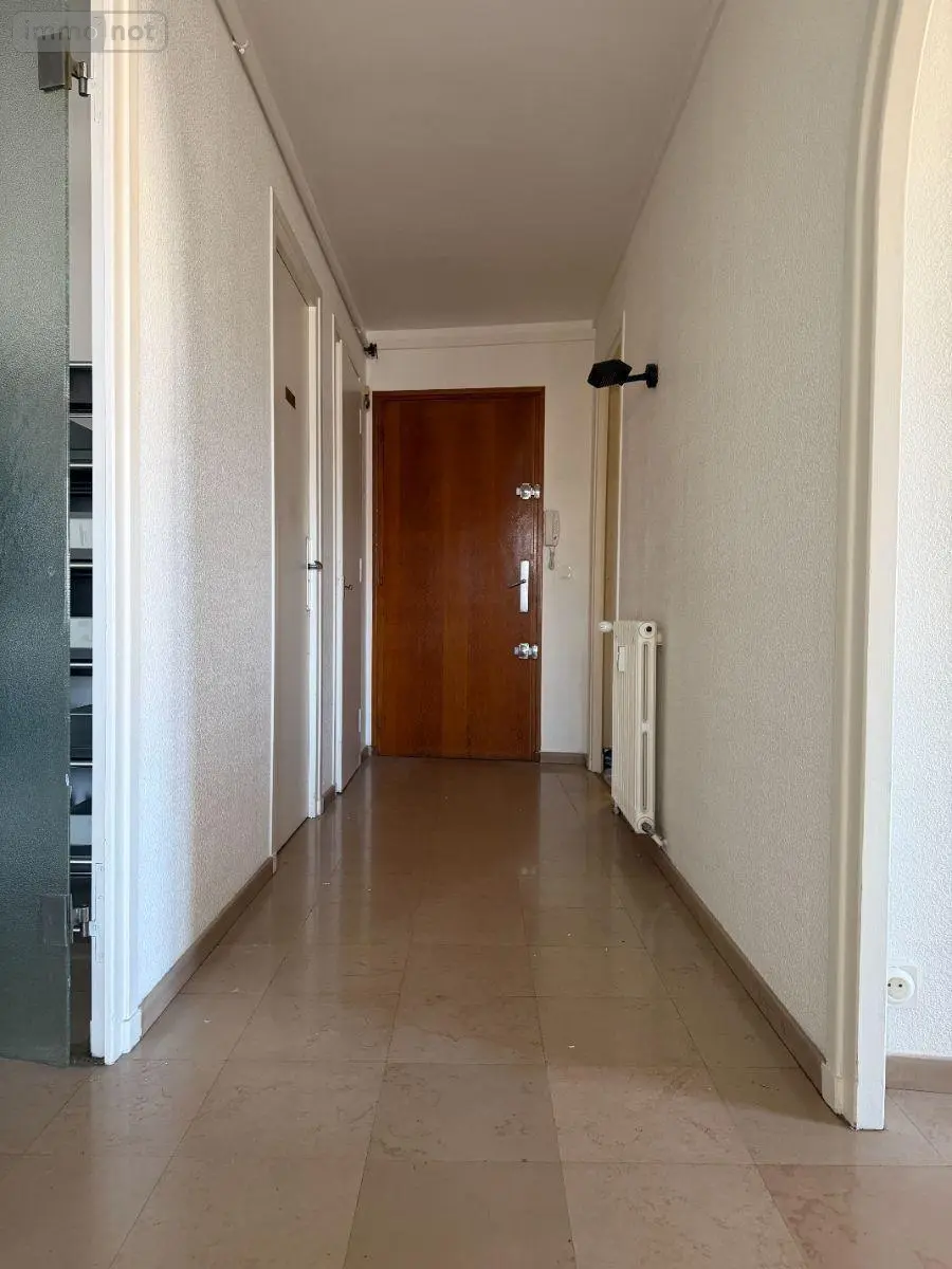 Appartement a vendre Mâcon 71000 Saône-et-Loire 71 141 m2 6 pièces 232000 euros APPT 810 012