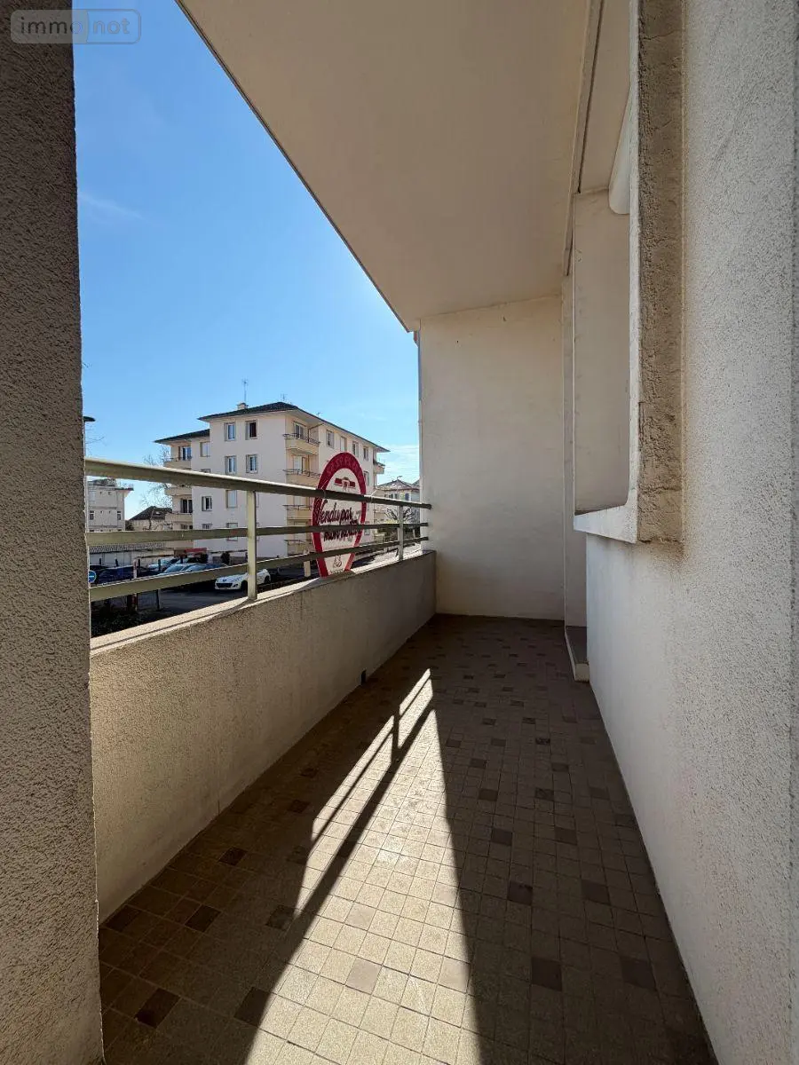 Appartement a vendre Mâcon 71000 Saône-et-Loire 71 87 m2 3 pièces 129000 euros APPT 810 008