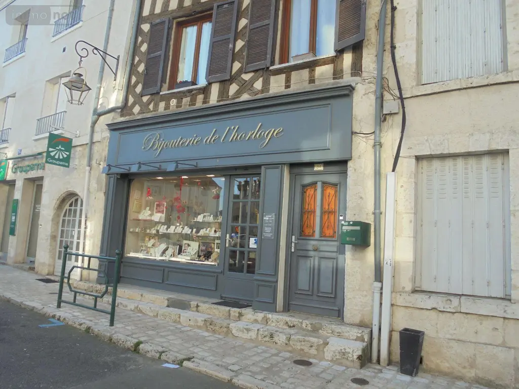 Fonds et murs commerciaux a vendre Beaugency 45190 Loiret 45 36 m2 2 pièces 100100 euros 091/1497 004