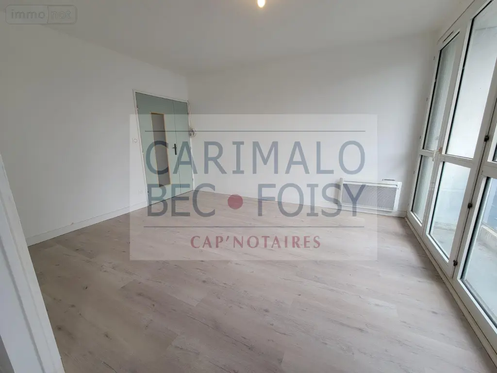 Appartement a vendre Châteaudun 28200 Eure-et-Loir 28 91 m2 4 pièces 70700 euros RC/968 003