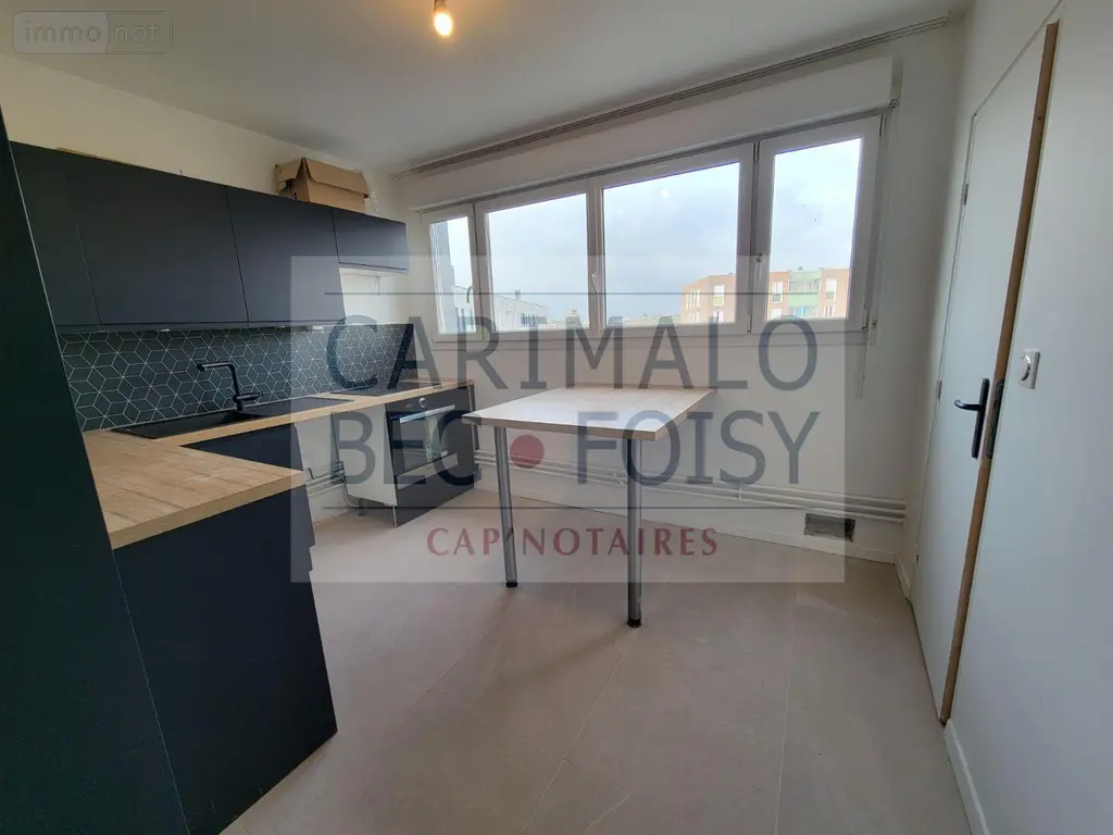 Appartement a vendre Châteaudun 28200 Eure-et-Loir 28 91 m2 4 pièces 70700 euros RC/968 002