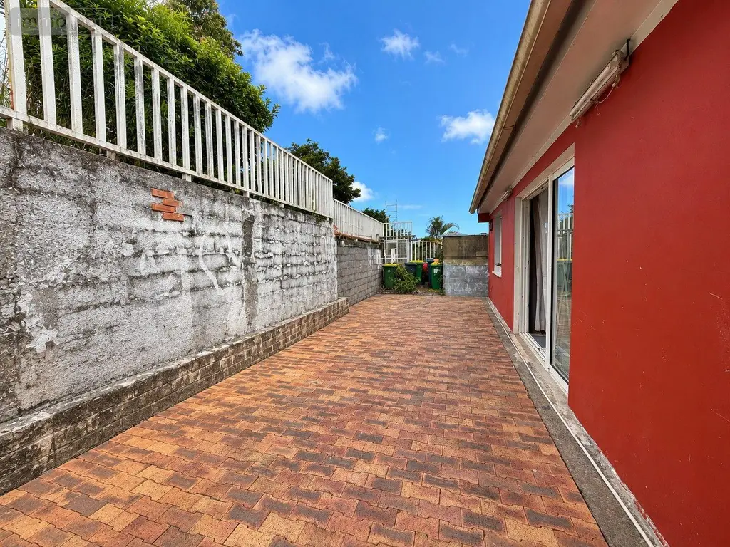 Maison a vendre Les Trois-Bassins 97426 La Réunion 974 158 m2 8 pièces 410000 euros 97405/259 007