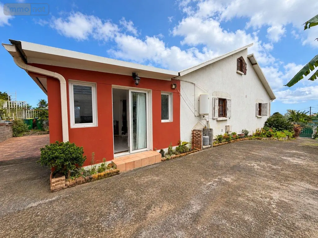Maison a vendre Les Trois-Bassins 97426 La Réunion 974 158 m2 8 pièces 410000 euros 97405/259 001