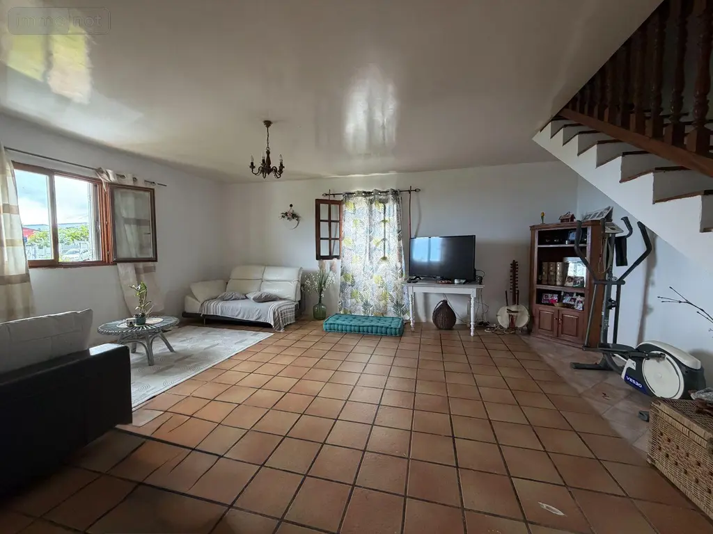 Maison a vendre Les Trois-Bassins 97426 La Réunion 974 158 m2 8 pièces 410000 euros 97405/259 025