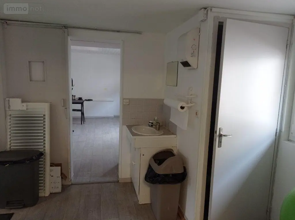 Location fonds et murs commerciaux Boos 76520 Seine-Maritime 76 108 m2 5 pièces 1450 euros 014/988 002