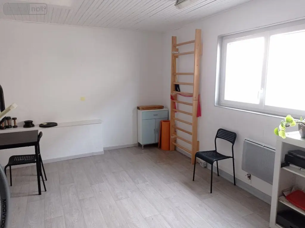 Location fonds et murs commerciaux Boos 76520 Seine-Maritime 76 108 m2 5 pièces 1450 euros 014/988 003