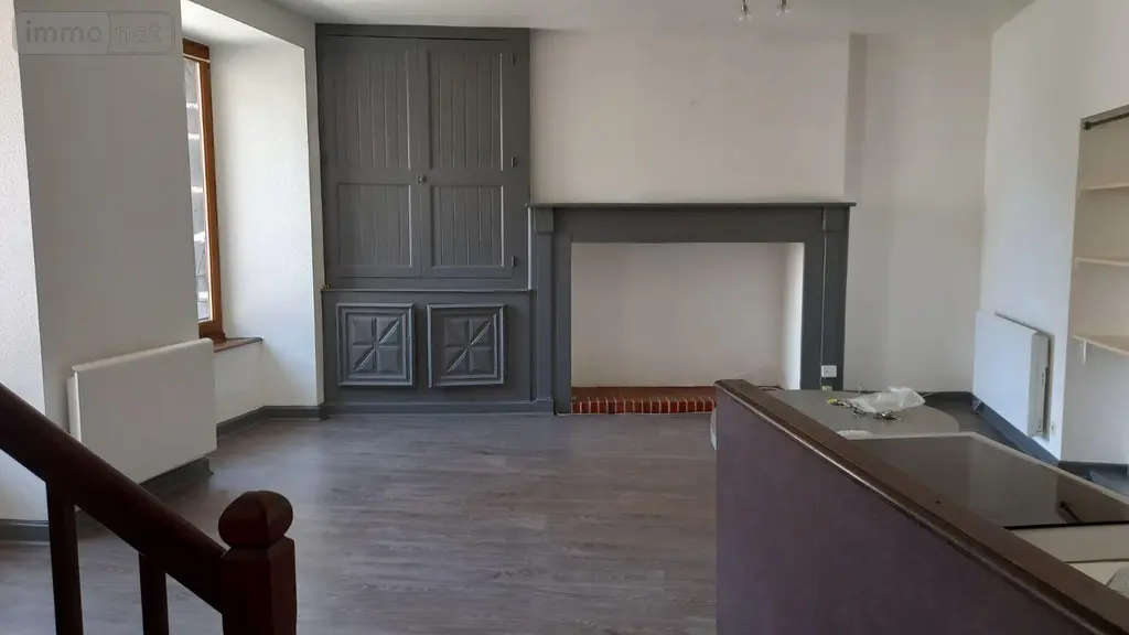 Immeuble de rapport a vendre Mauriac 15200 Cantal 15 86 m2 73140 euros 15060/1258 003