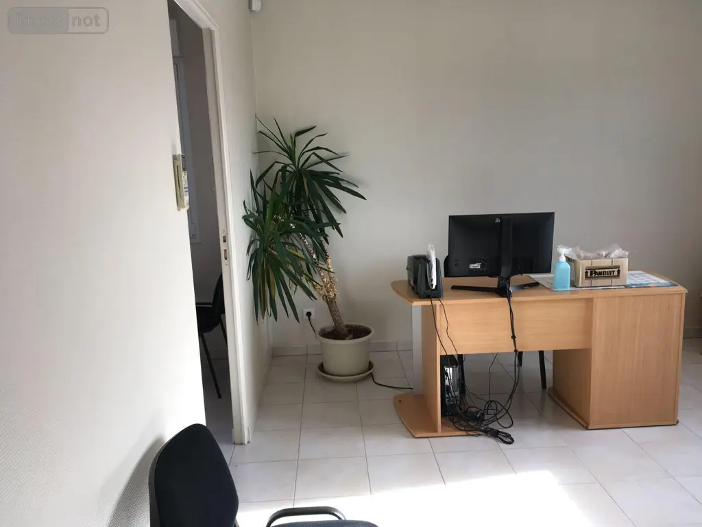 Location fonds et murs commerciaux Bignicourt-sur-Marne 51300 Marne 51 4 pièces 1830 euros 51081/958 003