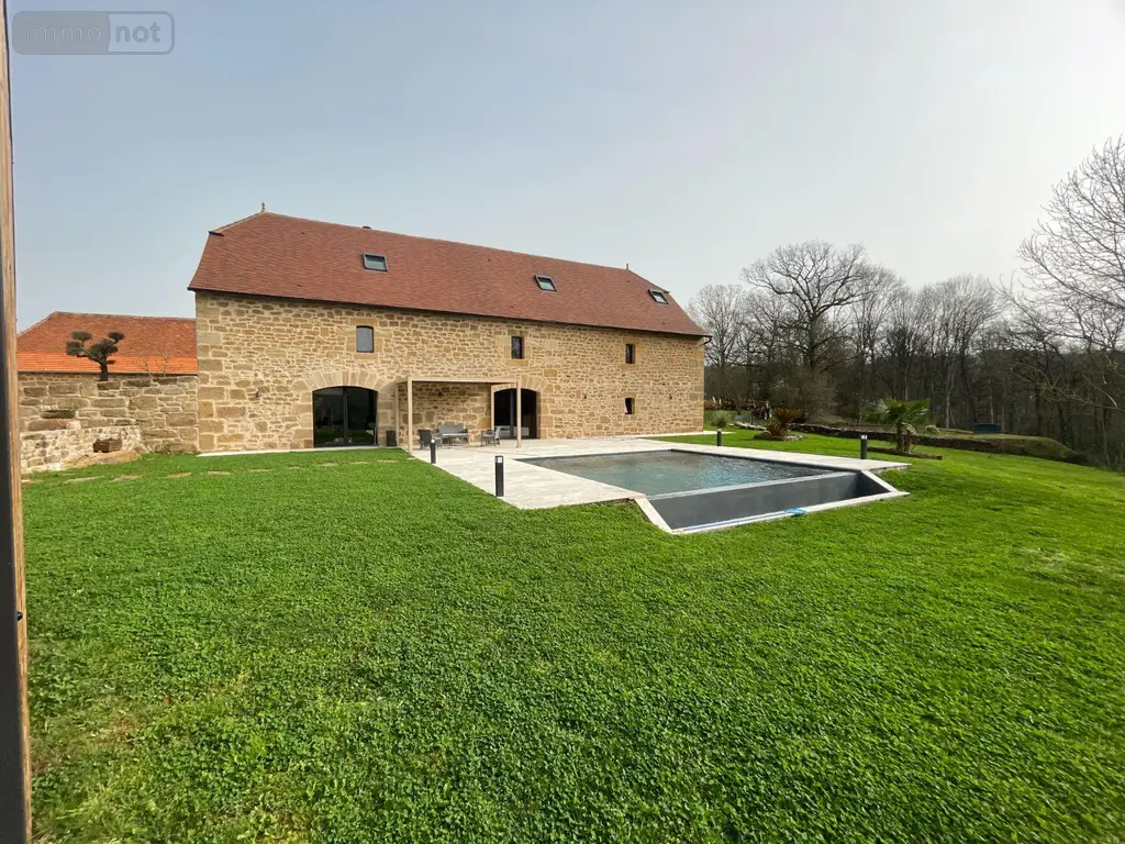 Maison a vendre Lacapelle-Marival 46120 Lot 46 250 m2 5 pièces 695000 euros 46030/MAIS/567 019