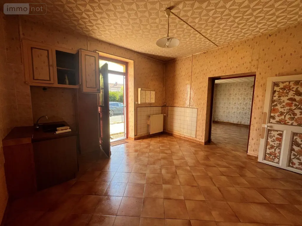 Maison a vendre Montceau-les-Mines 71300 Saône-et-Loire 71 100 m2 3 pièces 84800 euros 063/1481 006