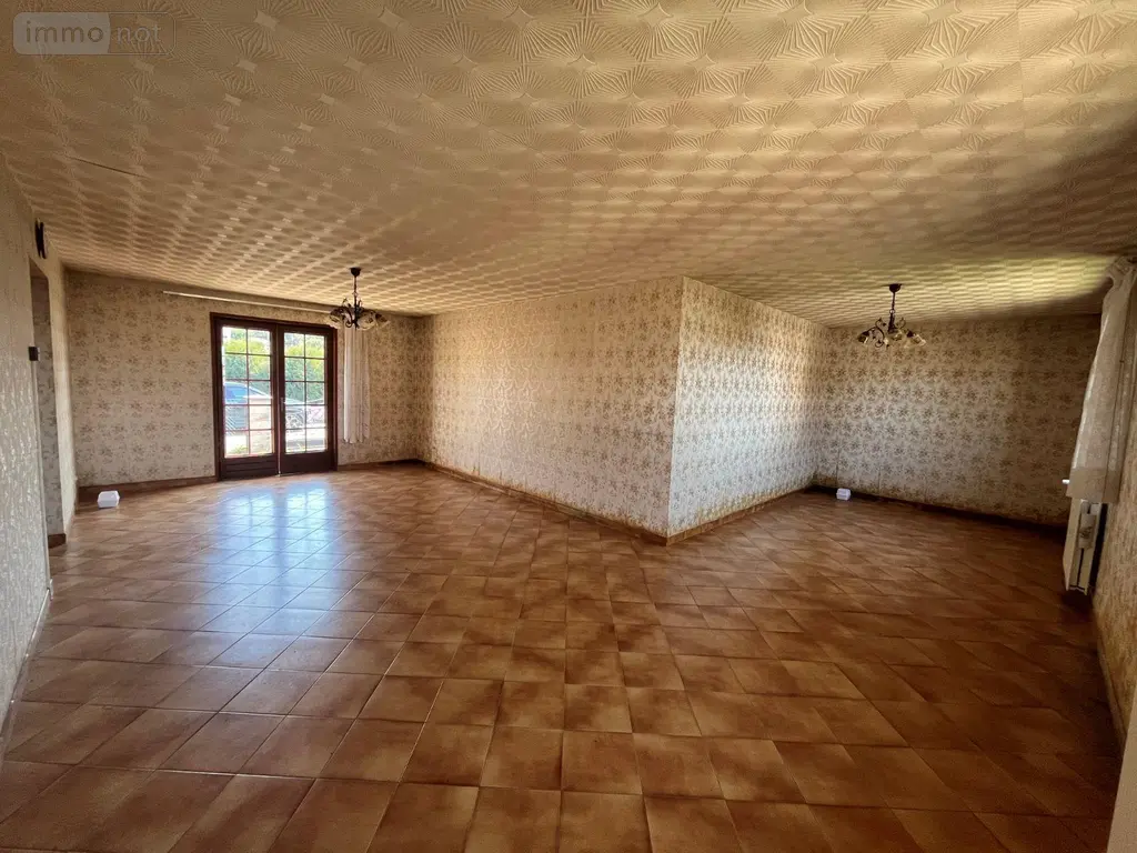Maison a vendre Montceau-les-Mines 71300 Saône-et-Loire 71 100 m2 3 pièces 84800 euros 063/1481 007