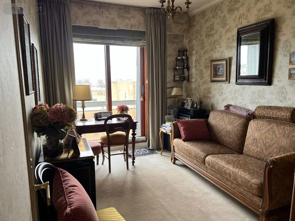 Appartement a vendre Châteauroux 36000 Indre 36 100 m2 5 pièces 149600 euros JA/813 004