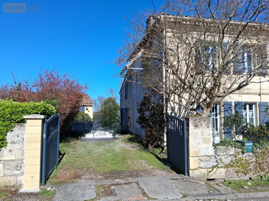 Maison a vendre Berson 33390 Gironde 33 335 m2 8 pièces 219500 euros 33082/371-372 006