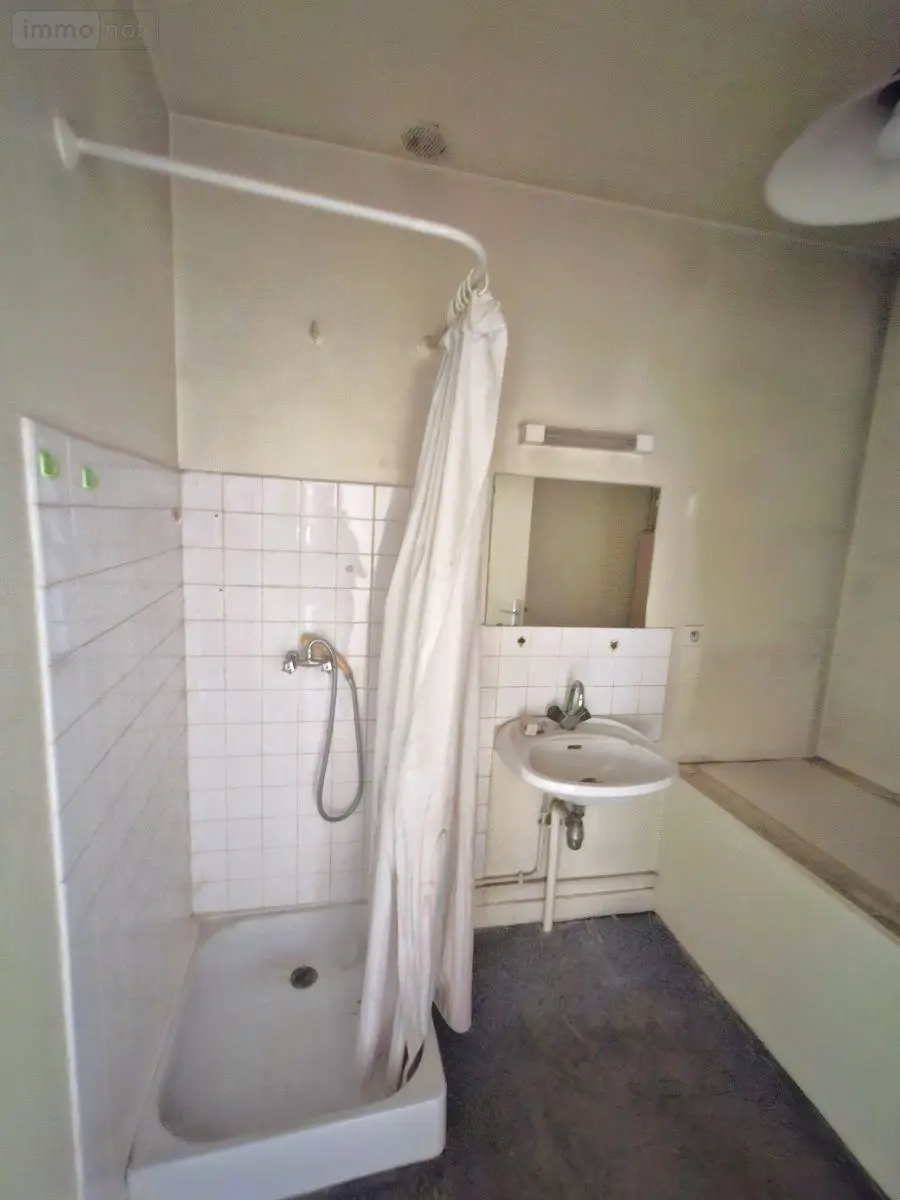 Maison a vendre Issoire 63500 Puy-de-Dôme 63 95 m2 8 pièces 144500 euros 2026-73-2026070 012