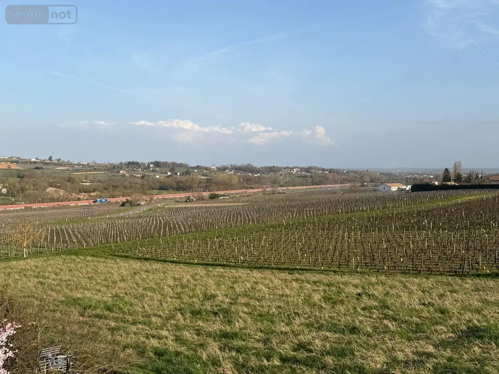 Maison a vendre Davayé 71960 Saône-et-Loire 71 192 m2 8 pièces 395200 euros MA 686 009