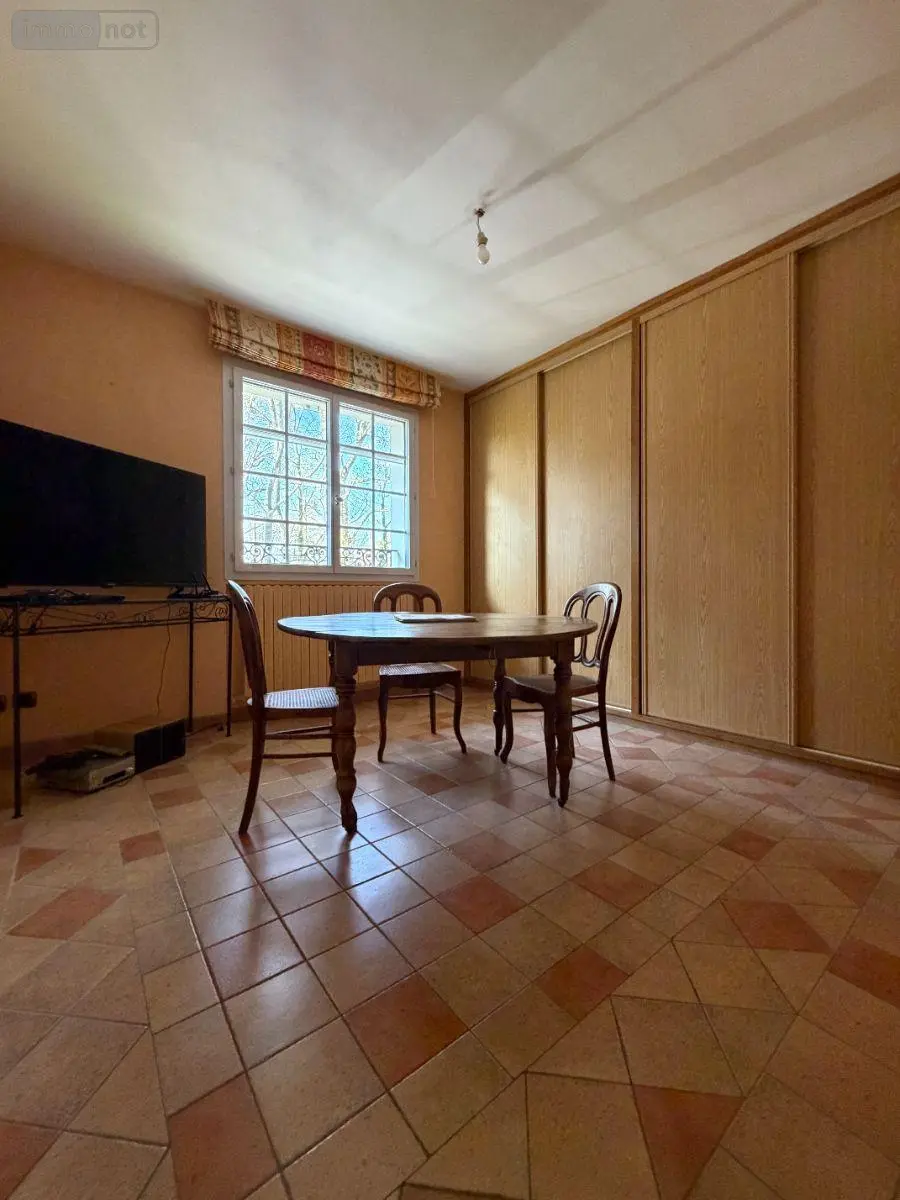 Maison a vendre Davayé 71960 Saône-et-Loire 71 192 m2 8 pièces 395200 euros MA 686 011