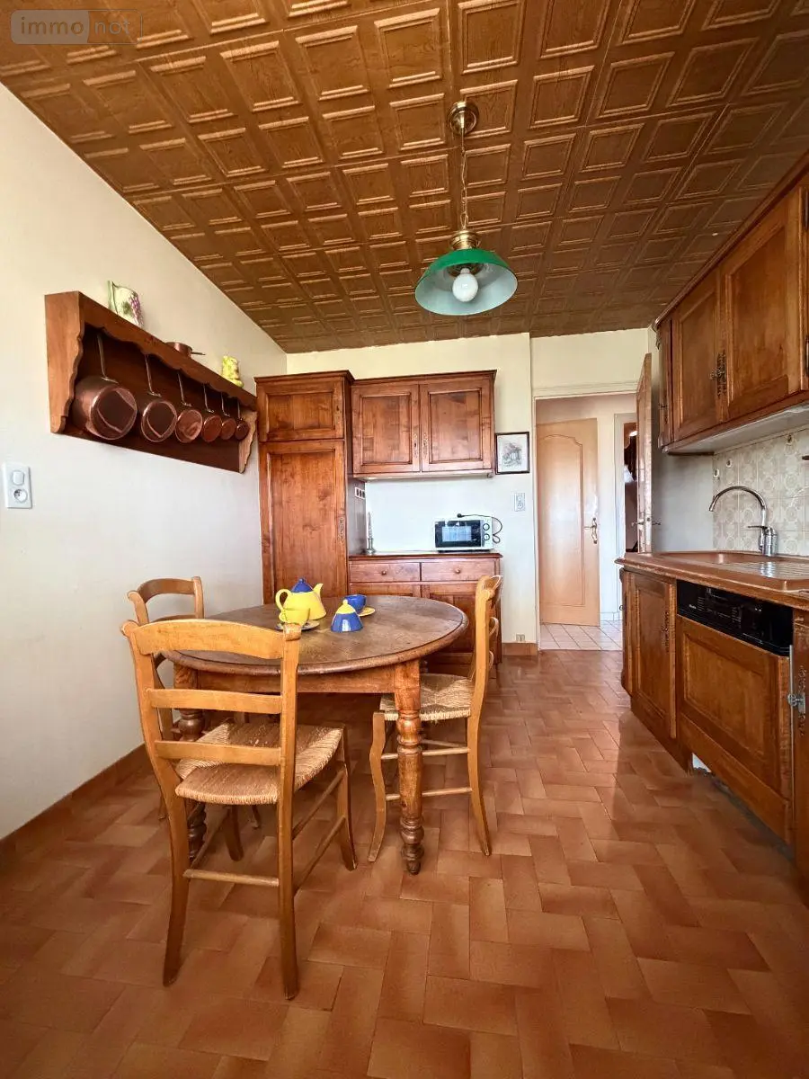 Maison a vendre Davayé 71960 Saône-et-Loire 71 192 m2 8 pièces 395200 euros MA 686 007