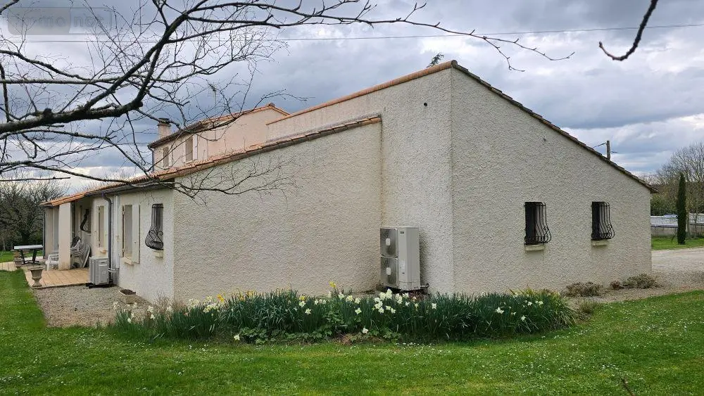 Maison a vendre Brioux-sur-Boutonne 79170 Deux-Sèvres 79 173 m2 6 pièces 204000 euros 13500 002