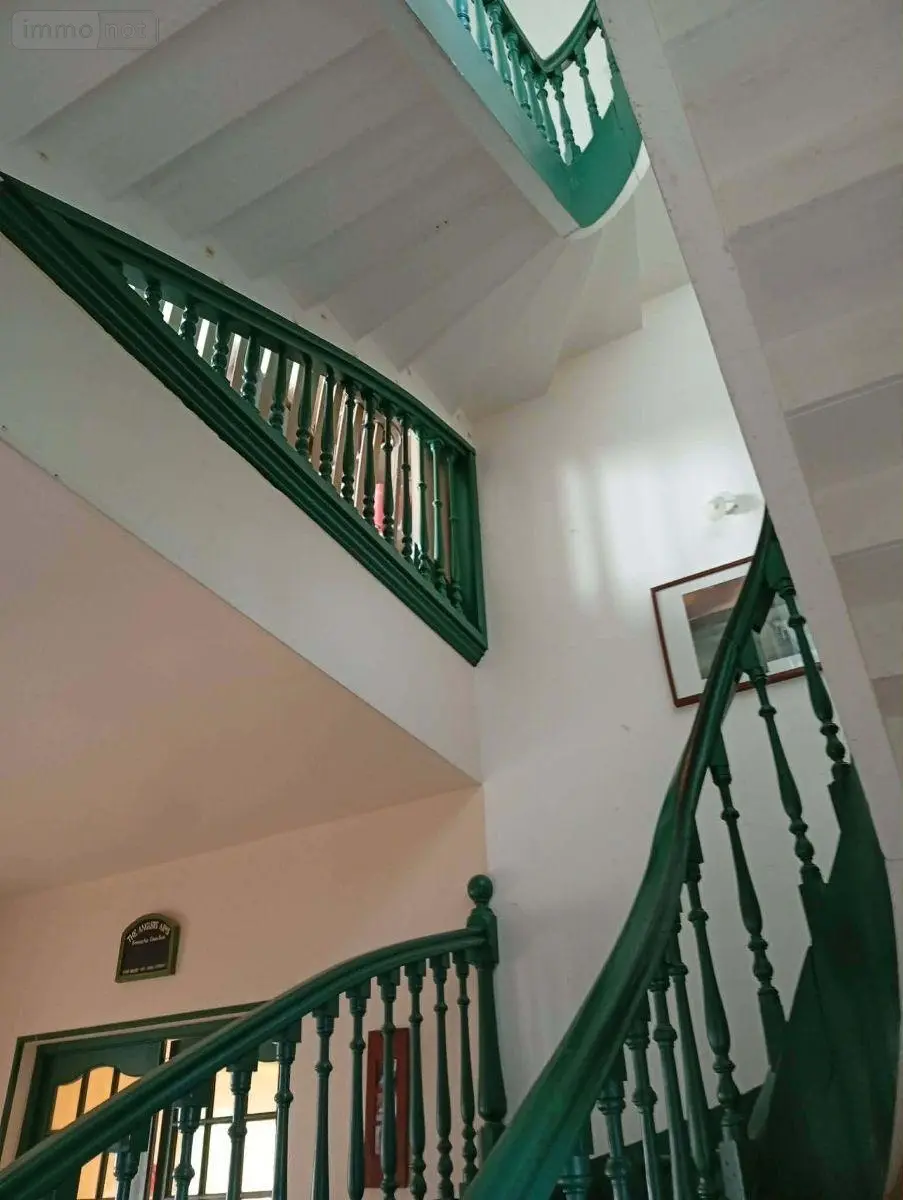 Propriete a vendre La Haye 50250 Manche 50 339 m2 12 pièces 548550 euros 76062-10 002