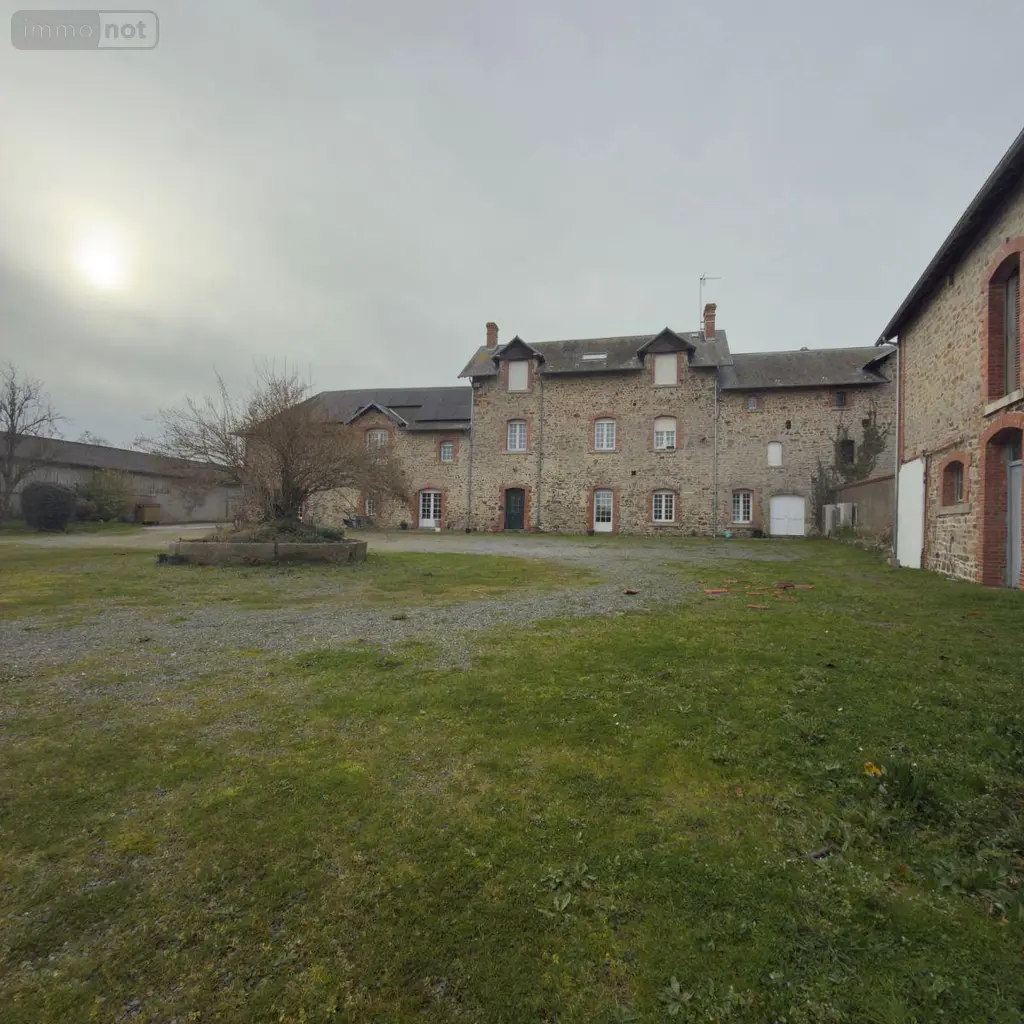 Propriete a vendre La Haye 50250 Manche 50 339 m2 12 pièces 548550 euros 76062-10 015