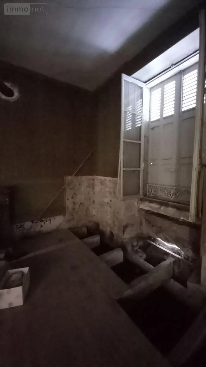 Immeuble de rapport a vendre Murat 15300 Cantal 15 450 m2 106000 euros FG/2498 006