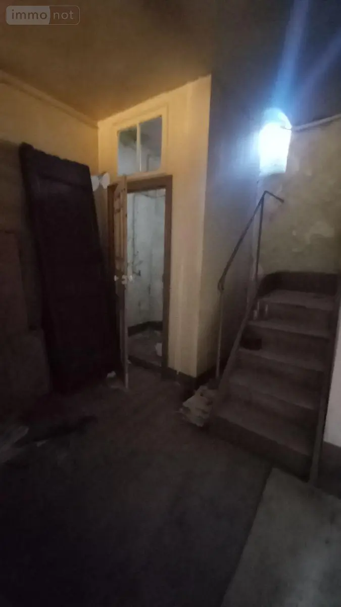 Immeuble de rapport a vendre Murat 15300 Cantal 15 450 m2 106000 euros FG/2498 011