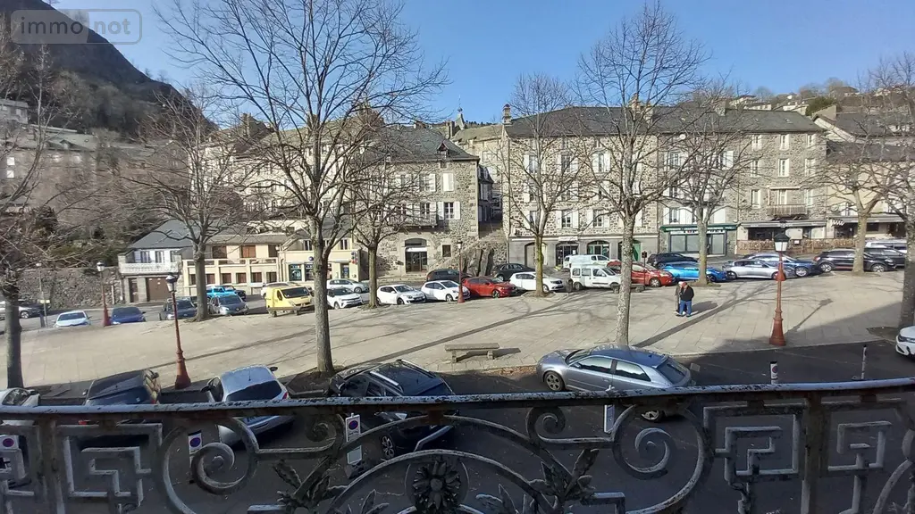Immeuble de rapport a vendre Murat 15300 Cantal 15 450 m2 106000 euros FG/2498 026