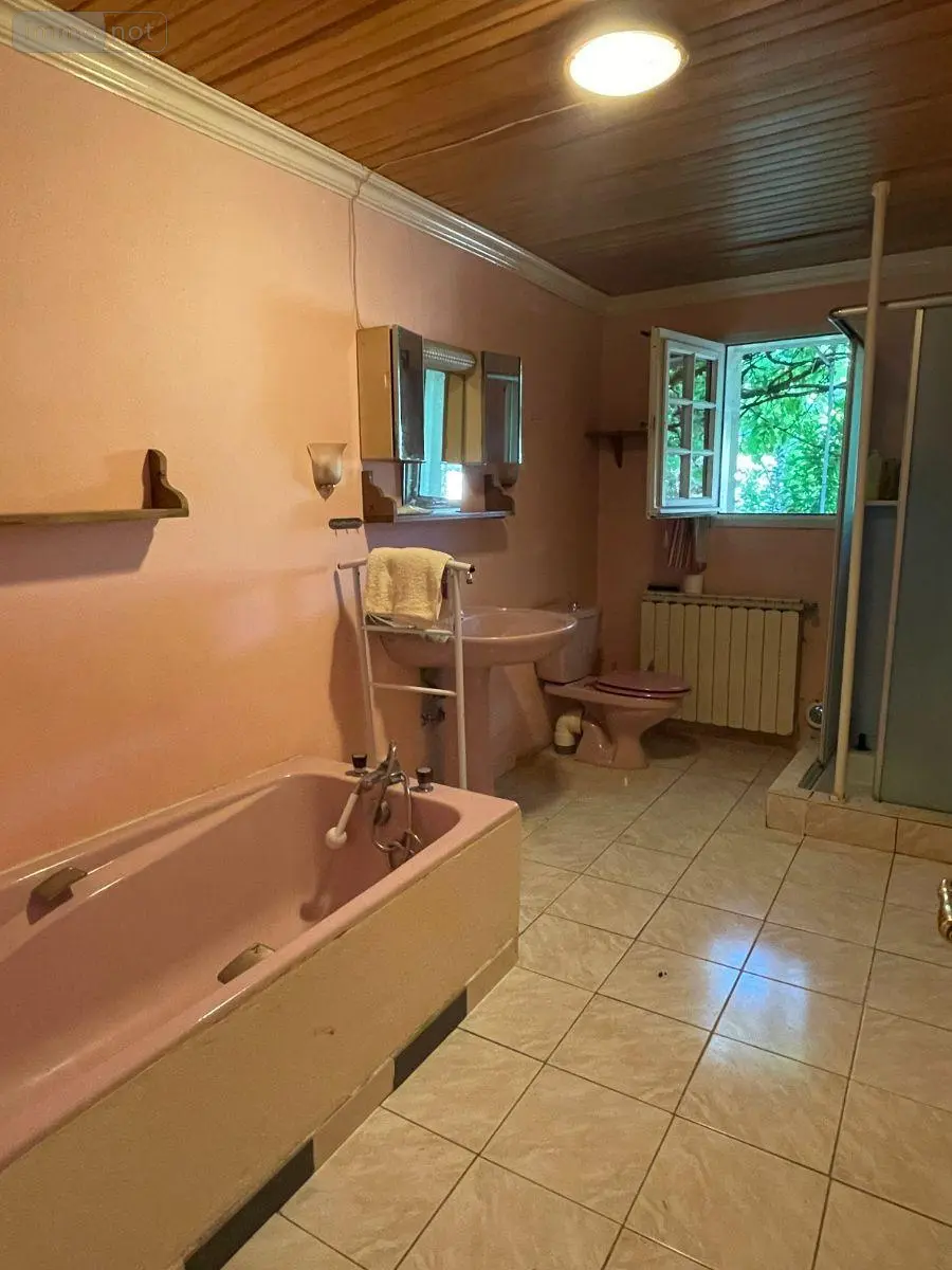 Propriete a vendre Bourg-des-Maisons 24320 Dordogne 24 129 m2 5 pièces 265000 euros 077/1716 008