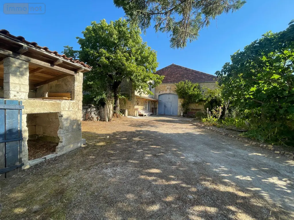 Propriete a vendre Bourg-des-Maisons 24320 Dordogne 24 129 m2 5 pièces 265000 euros 077/1716 057