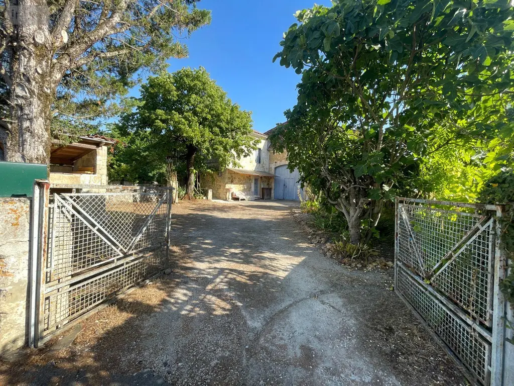 Propriete a vendre Bourg-des-Maisons 24320 Dordogne 24 129 m2 5 pièces 265000 euros 077/1716 070