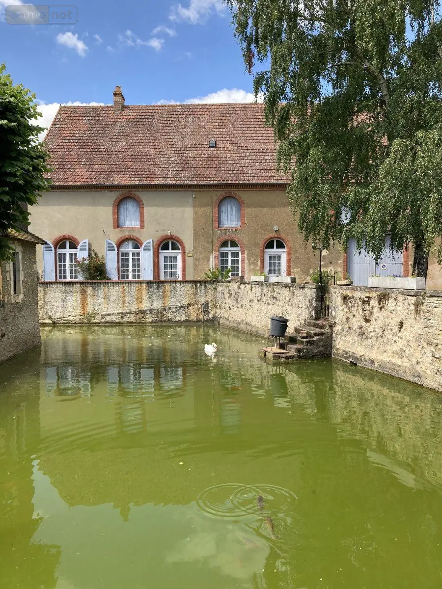 Propriete a vendre Écommoy 72220 Sarthe 72 500 m2 1522500 euros 023/2115 006