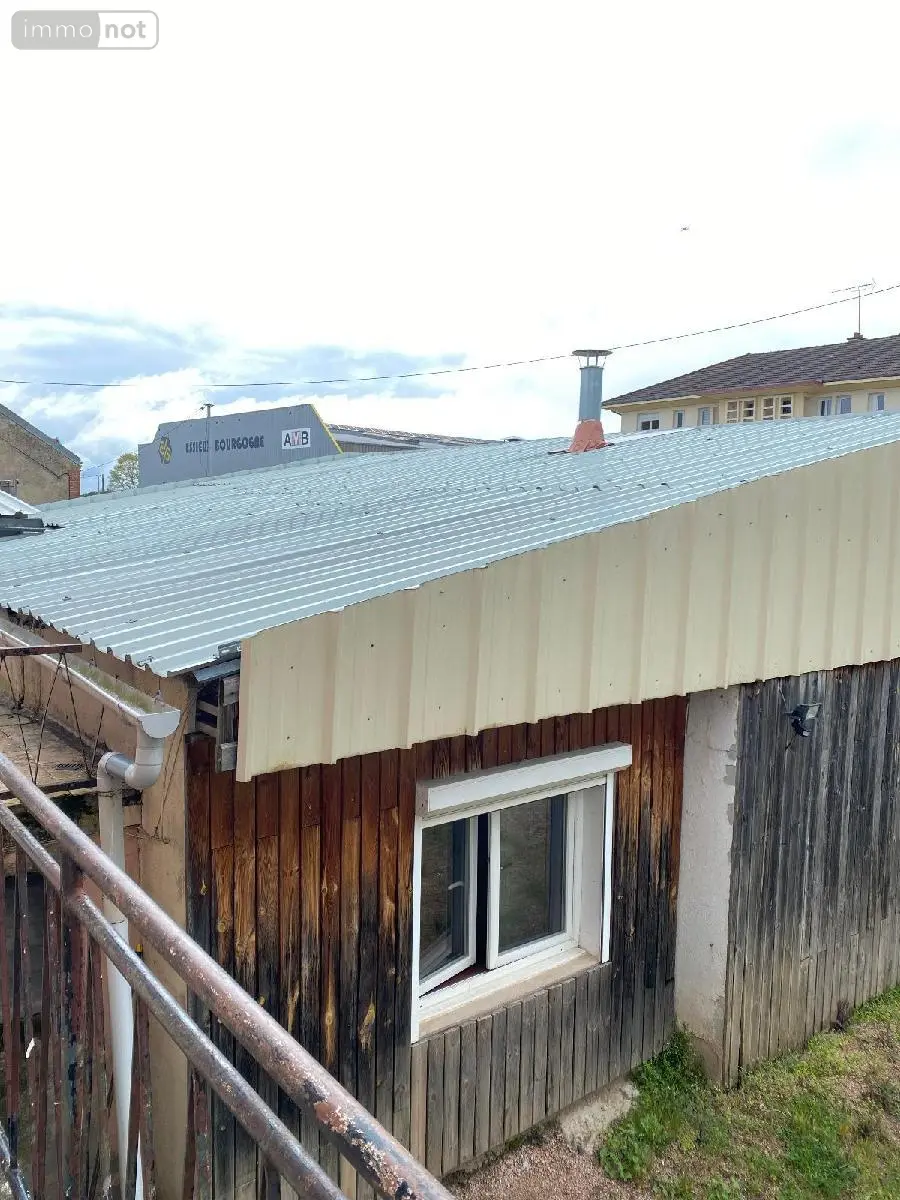 Maison a vendre Molinet 03510 Allier 03 135 m2 73960 euros M-E-TI/DLB3 007