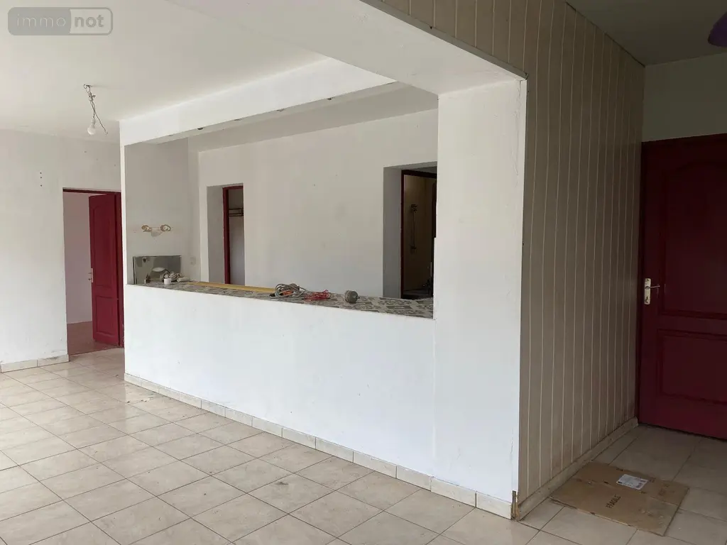 Maison a vendre Molinet 03510 Allier 03 135 m2 73960 euros M-E-TI/DLB3 006