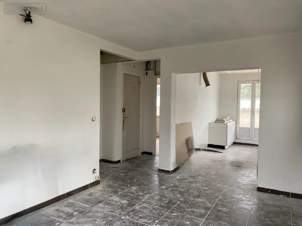 Maison a vendre Molinet 03510 Allier 03 135 m2 73960 euros M-E-TI/DLB3 017