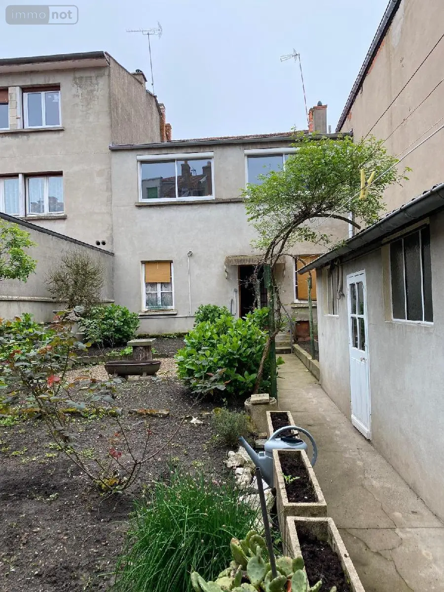 Immeuble de rapport a vendre Digoin 71160 Saône-et-Loire 71 95 m2 5 pièces 100160 euros M-E-OU 003