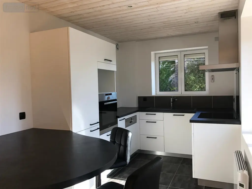 Appartement a vendre Paray-le-Monial 71600 Saône-et-Loire 71 63 m2 3 pièces 115880 euros A-P-V 007