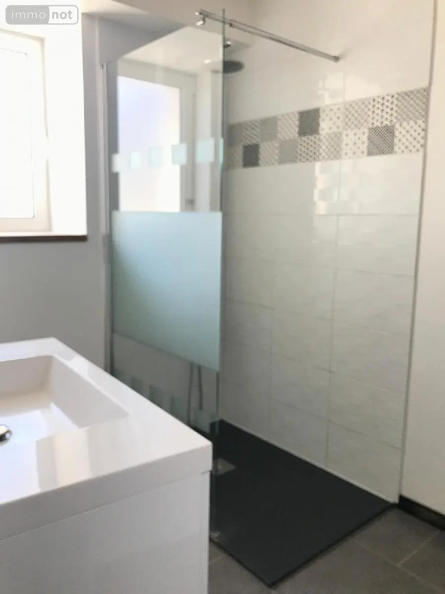 Appartement a vendre Paray-le-Monial 71600 Saône-et-Loire 71 63 m2 3 pièces 115880 euros A-P-V 002