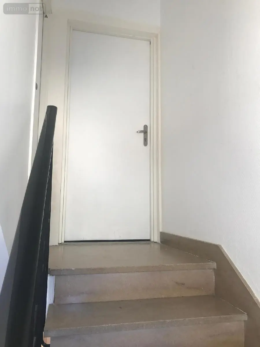 Appartement a vendre Paray-le-Monial 71600 Saône-et-Loire 71 63 m2 3 pièces 115880 euros A-P-V 013