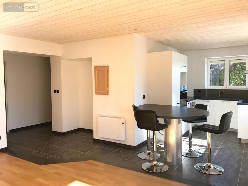Appartement a vendre Paray-le-Monial 71600 Saône-et-Loire 71 63 m2 3 pièces 115880 euros A-P-V 016